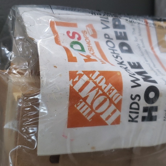 The Home Depot Kids workshop Home Depot Store Bank ( FINAL PRICE ) - Picture 3 of 5